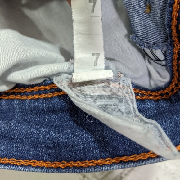 Lee Modern Series Mid Rise Fit Blue Jeans - Picture 6 of 6